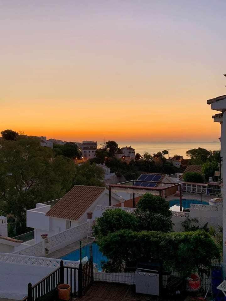 La Villa Escondida 1 Precioso Estudio Vista Al Mar Malaga Ngoại thất bức ảnh